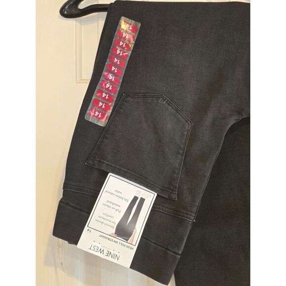 NWT Nine West Denim Heidi Pull On Jeans Black Size 14 Plus - Picture 6 of 12